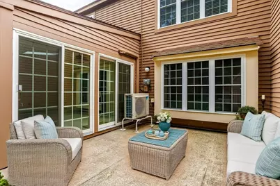 212 Ridgefield Cir #212B, Clinton, MA 01510 - Photo 18