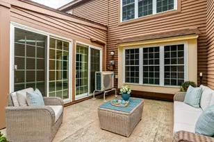 212 Ridgefield Cir, Clinton, MA 01510 - Photo 18