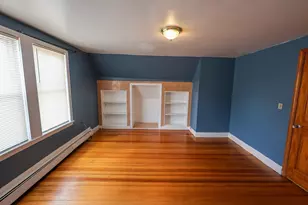 7 Gayland St, Boston, MA 02125 - Photo 8