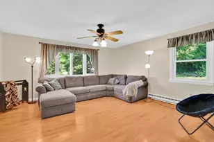 11 Juniper Hill Rd, Ware, MA 01082 - Photo 8