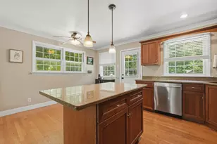 712 Berkley St, Berkley, MA 02779 - Photo 12