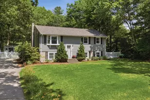 712 Berkley St, Berkley, MA 02779 - Photo 2