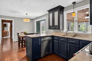 15 Bullard St, Holliston, MA 01746 - Photo 2