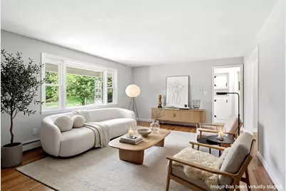 58 Hearthstone Ter, Chicopee, MA 01020 - Photo 4