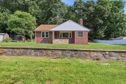 58 Hearthstone Ter, Chicopee, MA 01020 - Photo 34