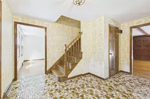 500 Inverness Ln, Longmeadow, MA 01106 - Photo 4