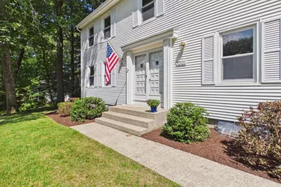 500 Inverness Ln, Longmeadow, MA 01106 - Photo 2