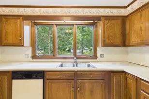 500 Inverness Ln, Longmeadow, MA 01106 - Photo 20