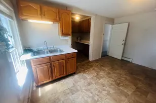 22 Gilboa St, Douglas, MA 01516 - Photo 2