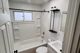 39 Willard, Ayer, MA 01432 - Photo 4