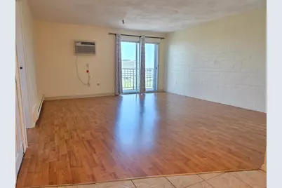 115 W Squantum St #803, Quincy, MA 02171 - Photo 2