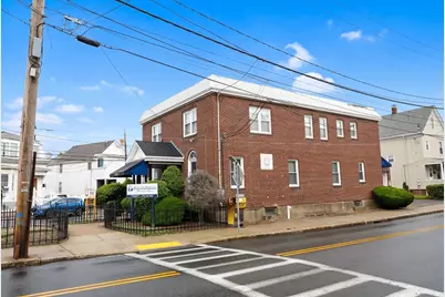 1 Sprague St, Revere, MA 02151 - Photo 6