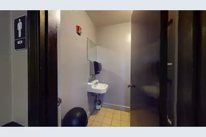 1 Sprague St, Revere, MA 02151 - Photo 16