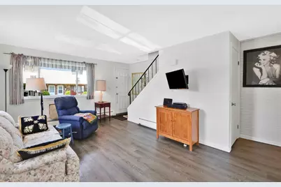 49 Sheri Ln #49, Agawam, MA 01001 - Photo 2