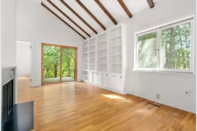 136 Dudley Rd, Newton, MA 02459 - Photo 14