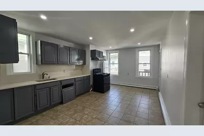 198 Chelsea #3, Boston, MA 02128 - Photo 4
