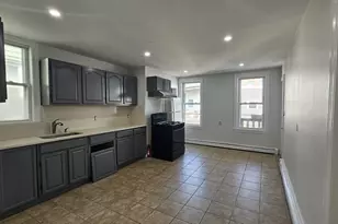 198 Chelsea, Boston, MA 02128 - Photo 4