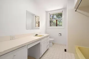 136 Dudley Rd, Newton, MA 02459 - Photo 16