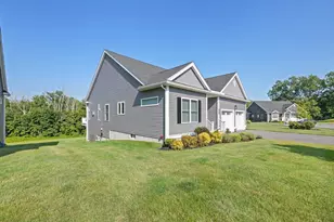 98 Front Nine Dr, Haverhill, MA 01832 - Photo 2