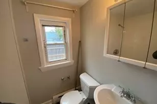 134 Pearl St, Somerville, MA 02145 - Photo 4