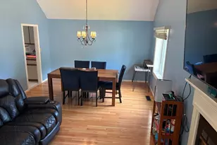 191 Brickett Hill Cir, Haverhill, MA 01830 - Photo 8