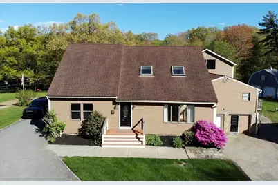 923 Main Rd, Northbridge, MA 01588 - Photo 2