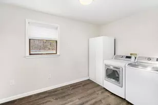 923 Main St, Northbridge, MA 01588 - Photo 20