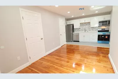 7 High Street #12, Clinton, MA 01510 - Photo 6