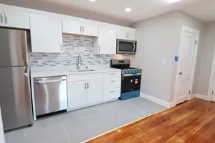 7 High St, Clinton, MA 01510 - Photo 2