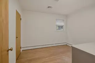 1443 Bedford St, Fall River, MA 02723 - Photo 20