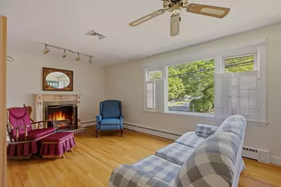 1443 Bedford St, Fall River, MA 02723 - Photo 6
