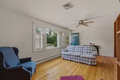 1443 Bedford St, Fall River, MA 02723 - Photo 8