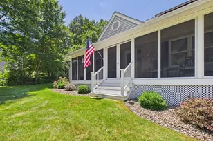 202 Silver St, Monson, MA 01057 - Photo 4