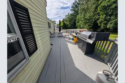 193 Bouchard Ave, Dracut, MA 01826 - Photo 4