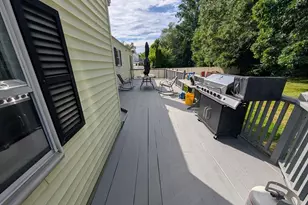 193 Bouchard Ave, Dracut, MA 01826 - Photo 4