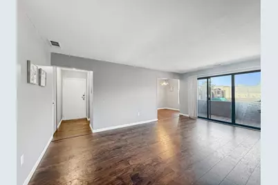 22 Shrewsbury Green Dr #I, Shrewsbury, MA 01545 - Photo 8
