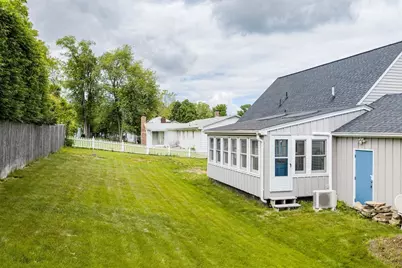 50 Emerson St, Springfield, MA 01108 - Photo 38