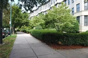 1880 Commonwealth Ave, Boston, MA 02135 - Photo 10