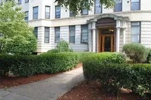 1880 Commonwealth Ave, Boston, MA 02135 - Photo 8