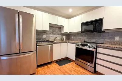3920 Mystic Valley Pkwy #1105, Medford, MA 02155 - Photo 2