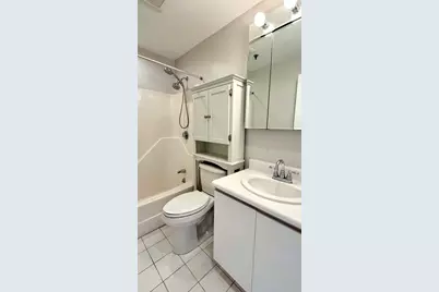 3920 Mystic Valley Pkwy #1105, Medford, MA 02155 - Photo 12