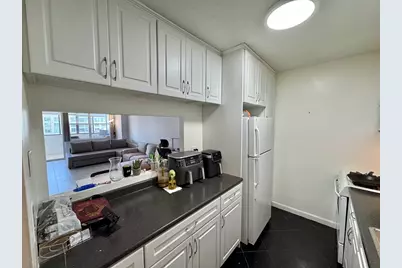 8 Whittier Pl #12F, Boston, MA 02114 - Photo 28