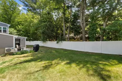 21 Simpson Ave, Attleboro, MA 02703 - Photo 38