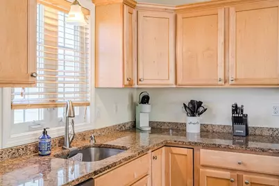 27 Streamview Dr #27, Cumberland, RI 02864 - Photo 4