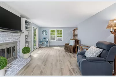 25 Muskegat Rd, Falmouth, MA 02536 - Photo 8
