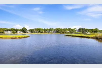 25 Muskegat Rd, Falmouth, MA 02536 - Photo 32