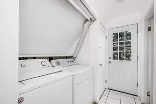 35-37 Calhoun, Everett, MA 02149 - Photo 8