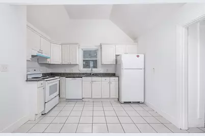 35-37 Calhoun #3, Everett, MA 02149 - Photo 6