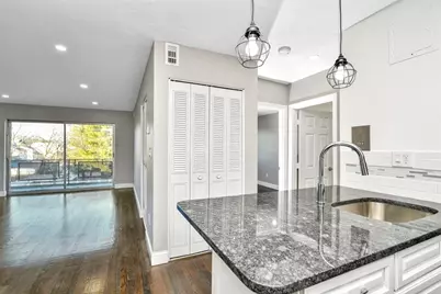 800 Hyde Park Avenue #37, Boston, MA 02136 - Photo 2