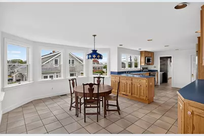 70 Menauhant, Falmouth, MA 02536 - Photo 18